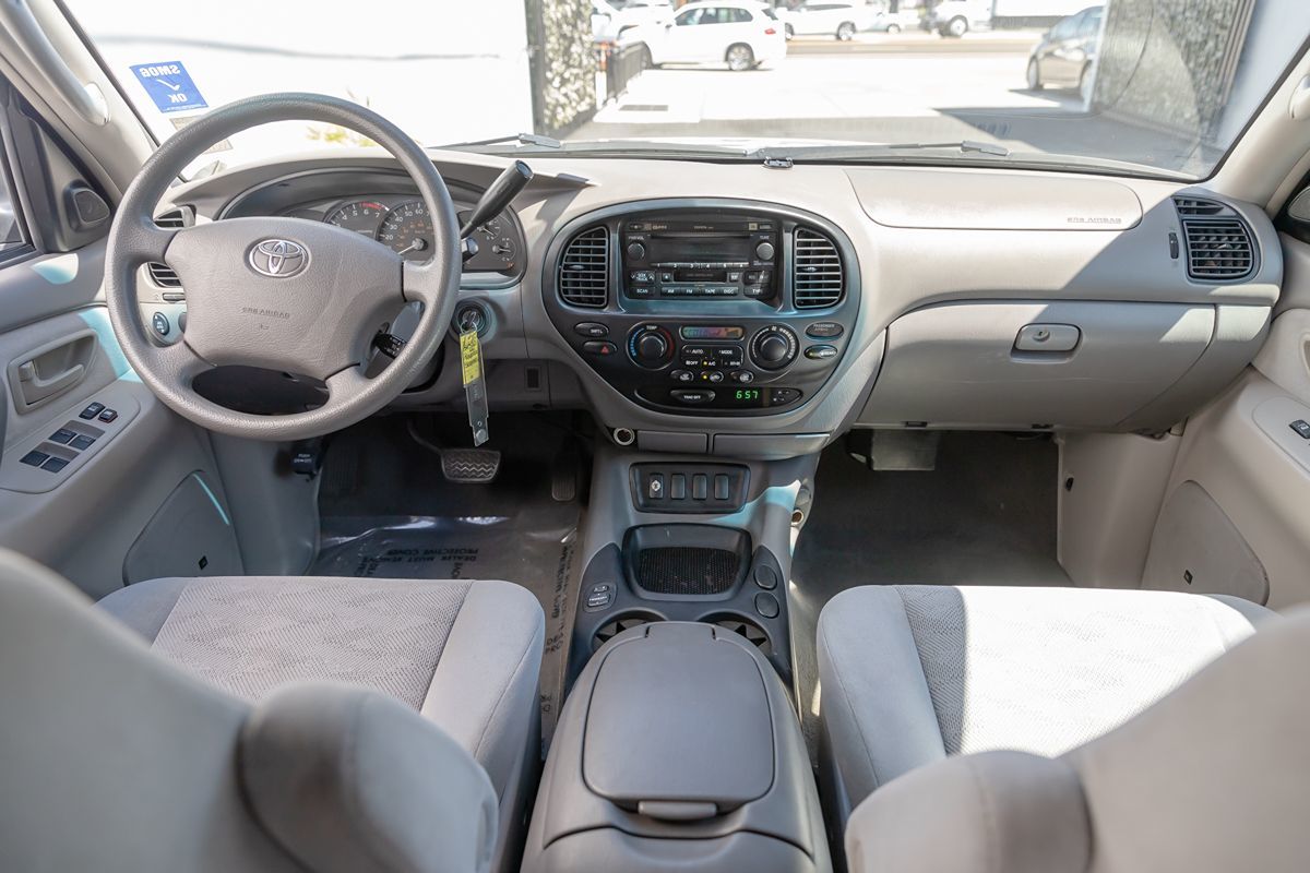 Sold 2006 Toyota Sequoia SR5 4x2 7 Passenger in Sacramento